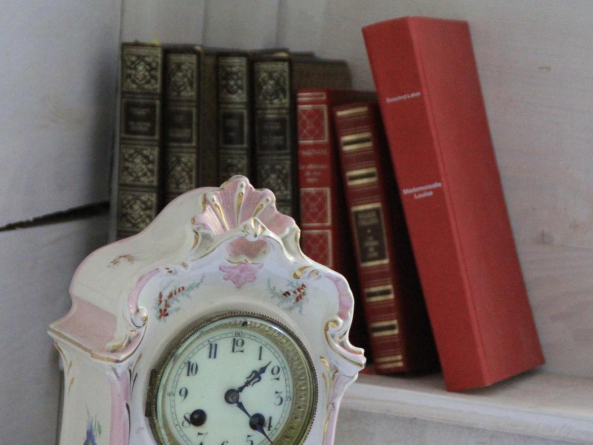 Les Pascals Bed & Breakfast *